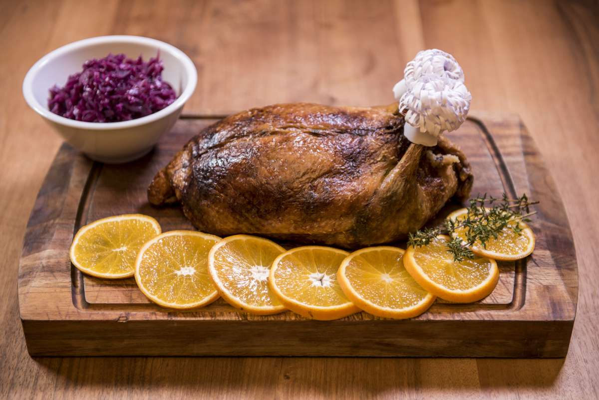 Entenbraten Paket für 8 Personen komplettes 3 Gang Menü Geschenk Ideen Gaensebraten.at